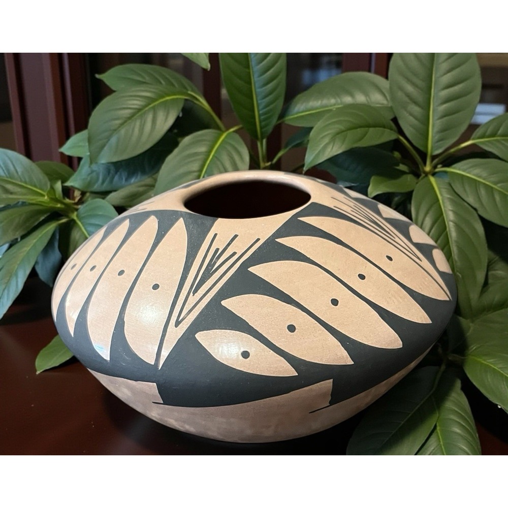Mata Ortiz Pottery Seed Pot Abigail Marin Paquime Folk‎ Art Clay Mexico Ceramics